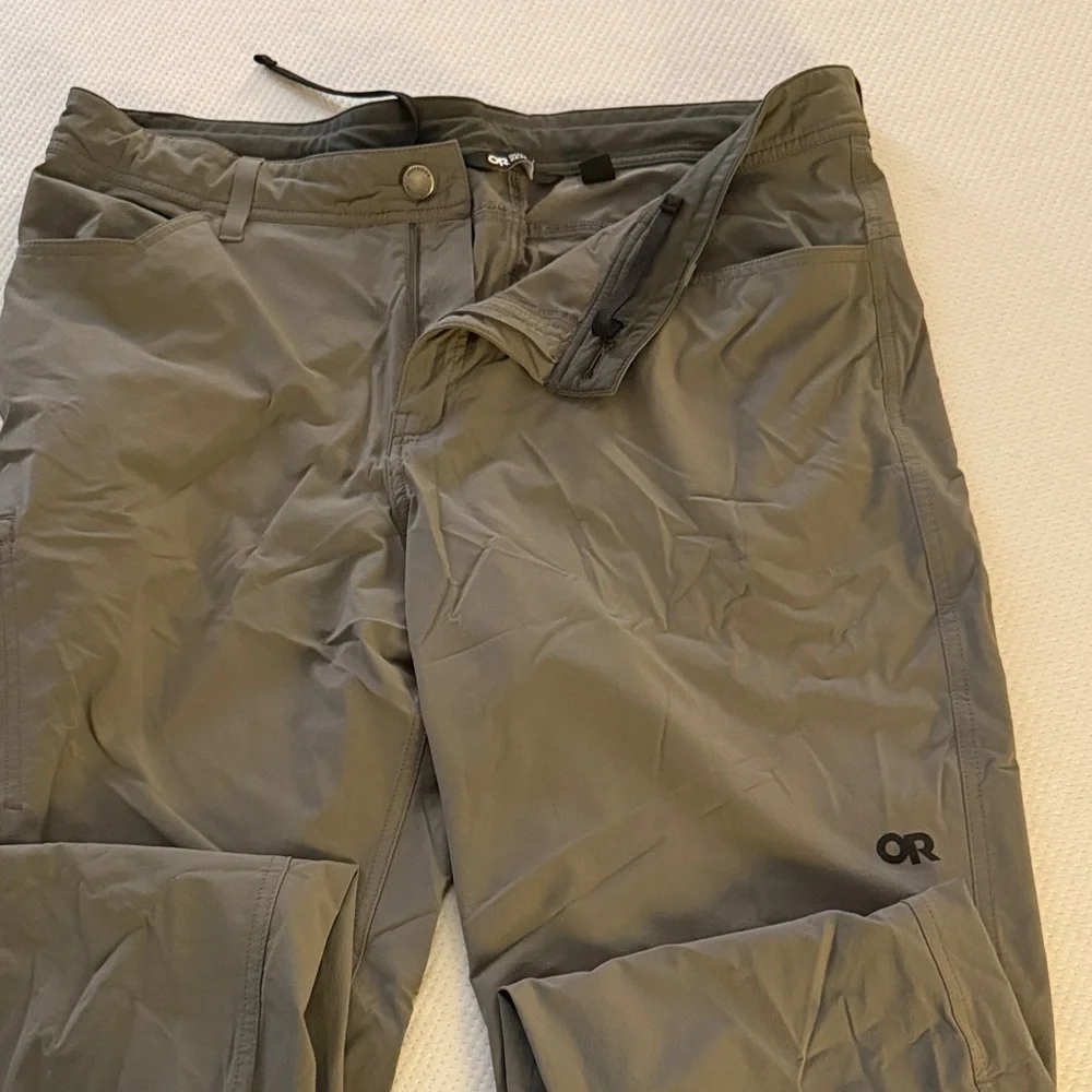 Outdoor Research Men's Gray Cargo Pants - Picture 1 of 5